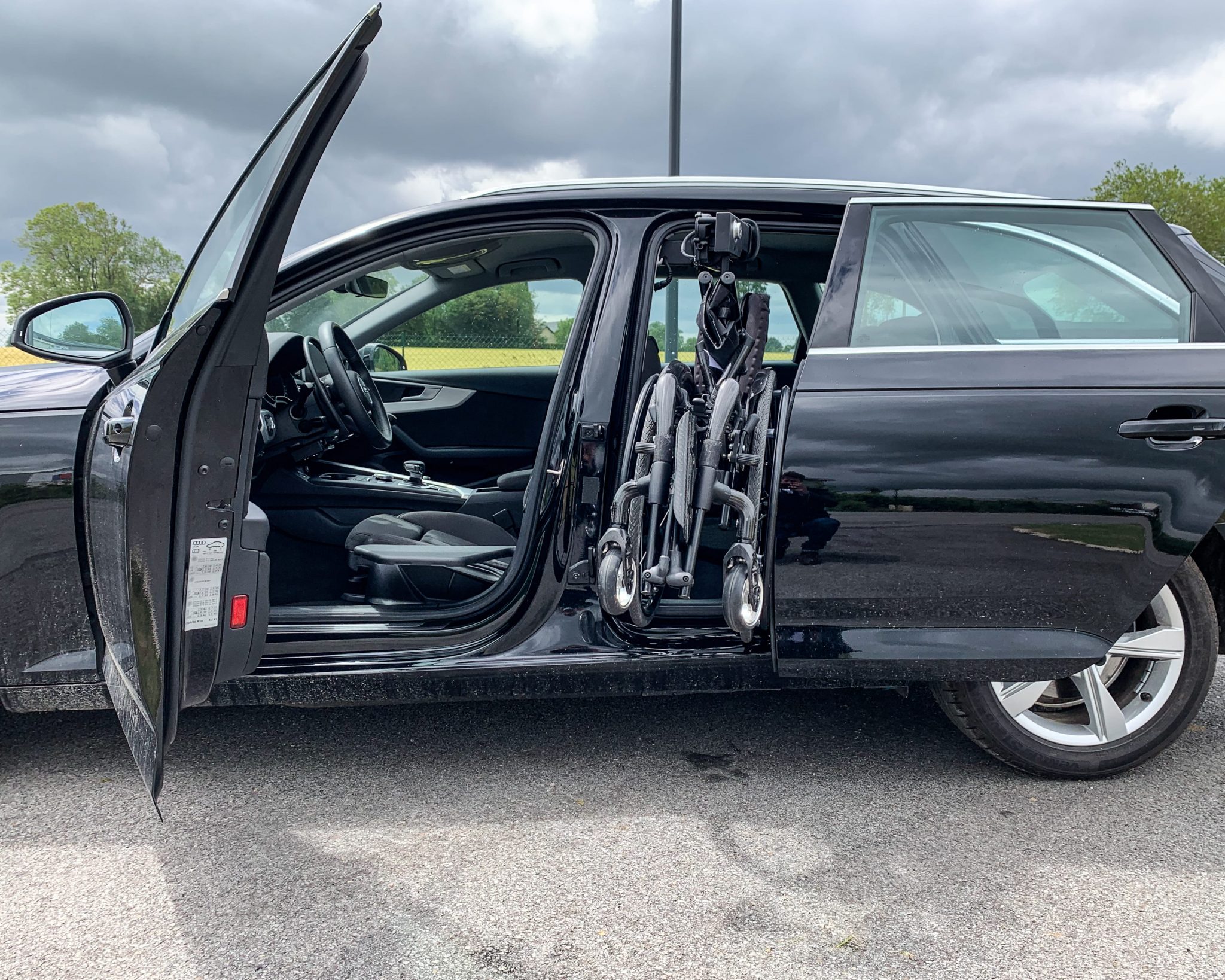 Adaptation de véhicules TPMR et aménagements pour fauteuils roulants