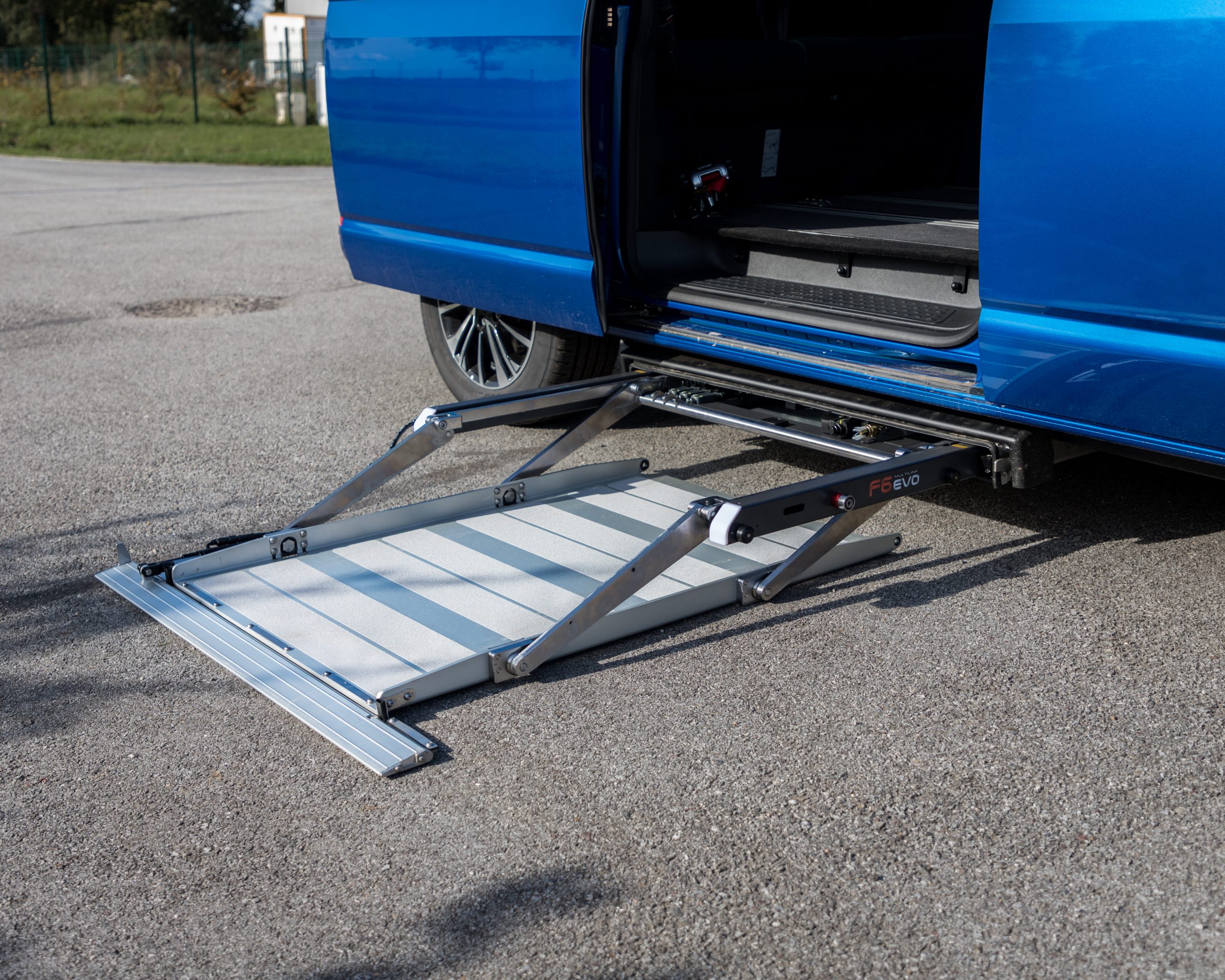 Kit 4 bielles forgées acier Simca Rallye entraxe 136mm avec visserie